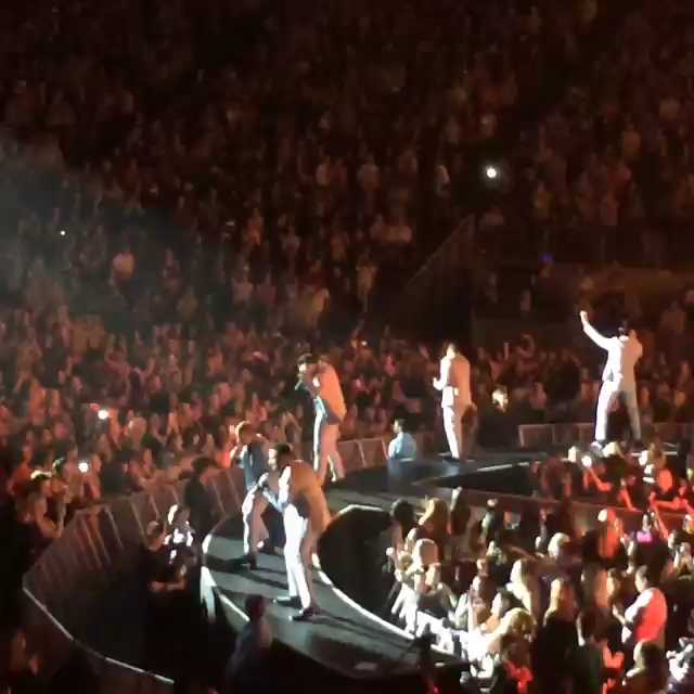 [Video] Backstreet Boys @ O2 London