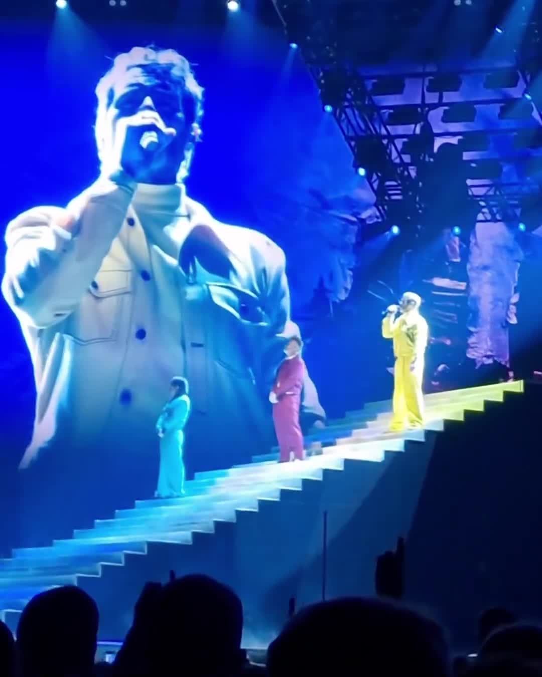 [Video] #TakeThat hometown #Manchester