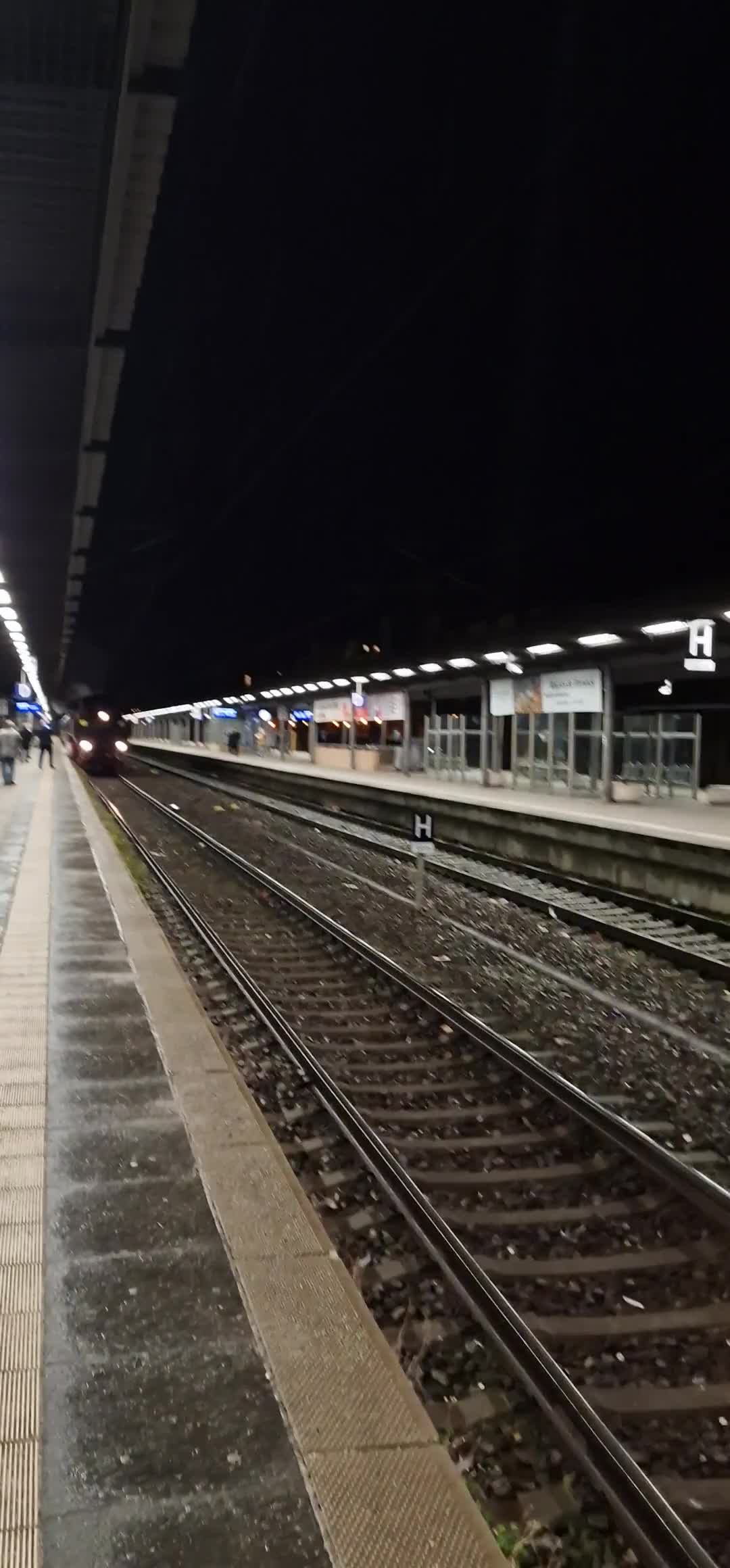 [Video] Mit der #Dampflok von #Berlin nach #Potsdam. 🚂