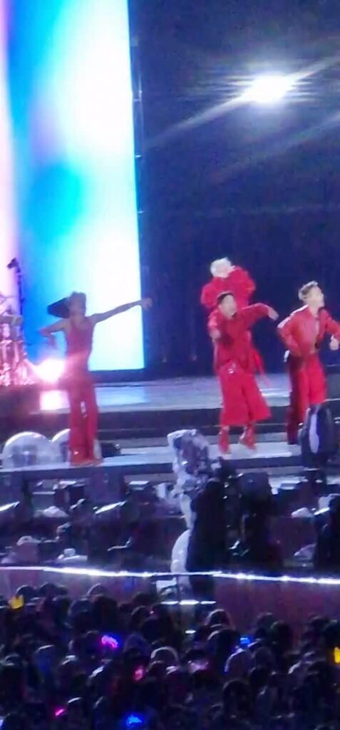 [Video] G-Dragon in Seoul – first concert after 8 years. Finally … 29th March 2025 Day 1

#GDragon #권지용 #지용 #Seoul #SouthKorea