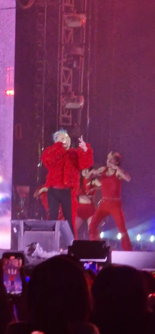 [Video] Day 2

G-Dragon in Seoul – first concert after 8 years. Finally … 30th March 2025 Day 2

#GDragon #권지용 #지용 #Seoul #SouthKorea