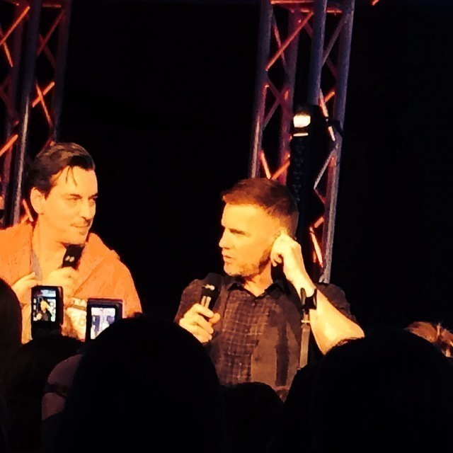 Q&A session after the acoustic set. Great evening, Gary really enjoyed himself. #garybarlow