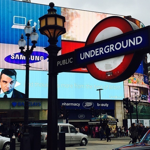Piccadilly Circus. #london