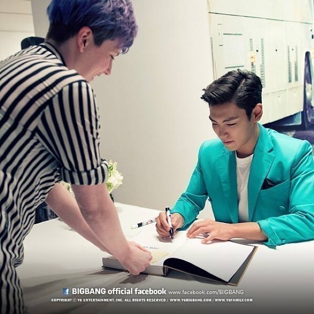 My friend Sanna with TOP @shinta_chan – gorgeous pic!! 20140604.
