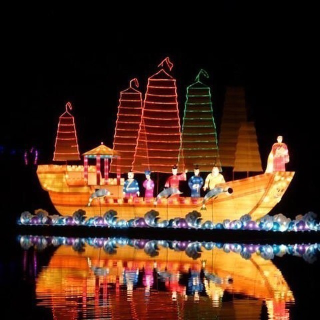 Some more #Singapore impressions. Mid-Autumn light festival 2014.