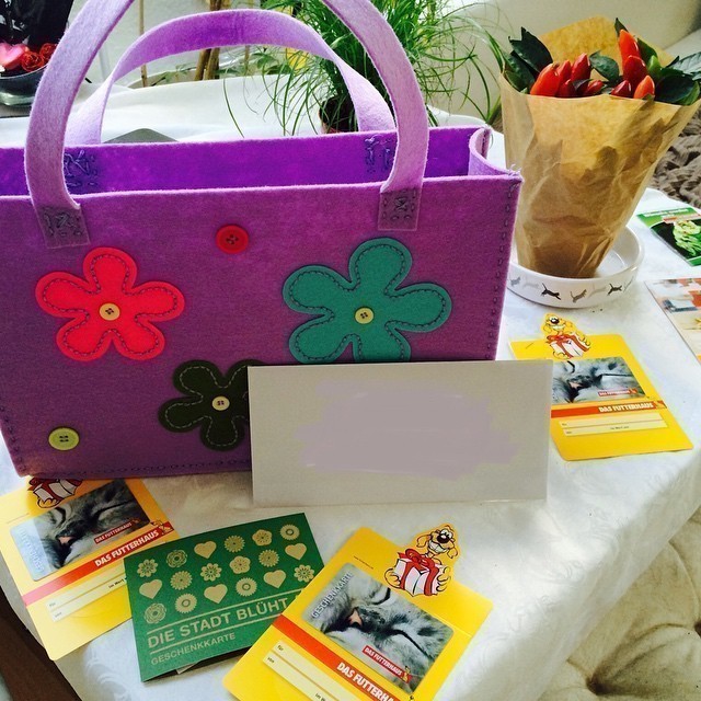 Wow I came home and found this!! Thank you ^,^