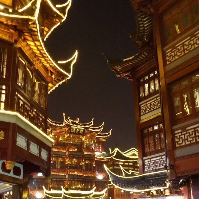 The old city center with its recreated Ming and Qing houses lit-up at night. #Shanghai