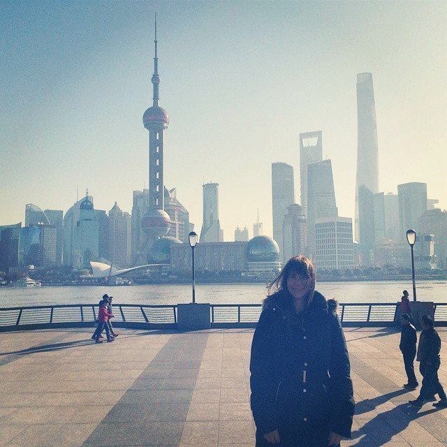 Windy day in Shanghai but at least you see the famous skyline behind me ^^
