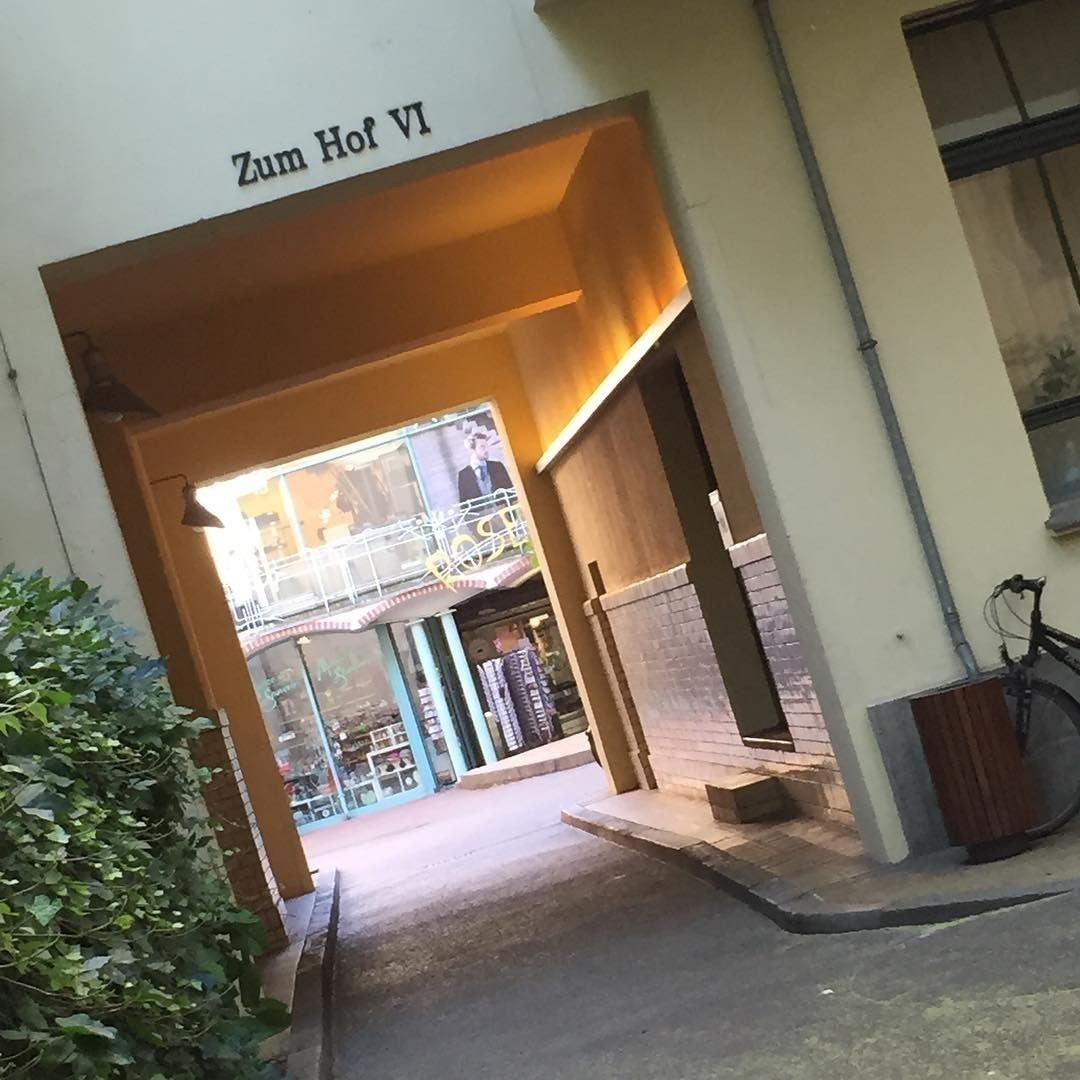 A stroll thru Hackesche Höfe #berlin