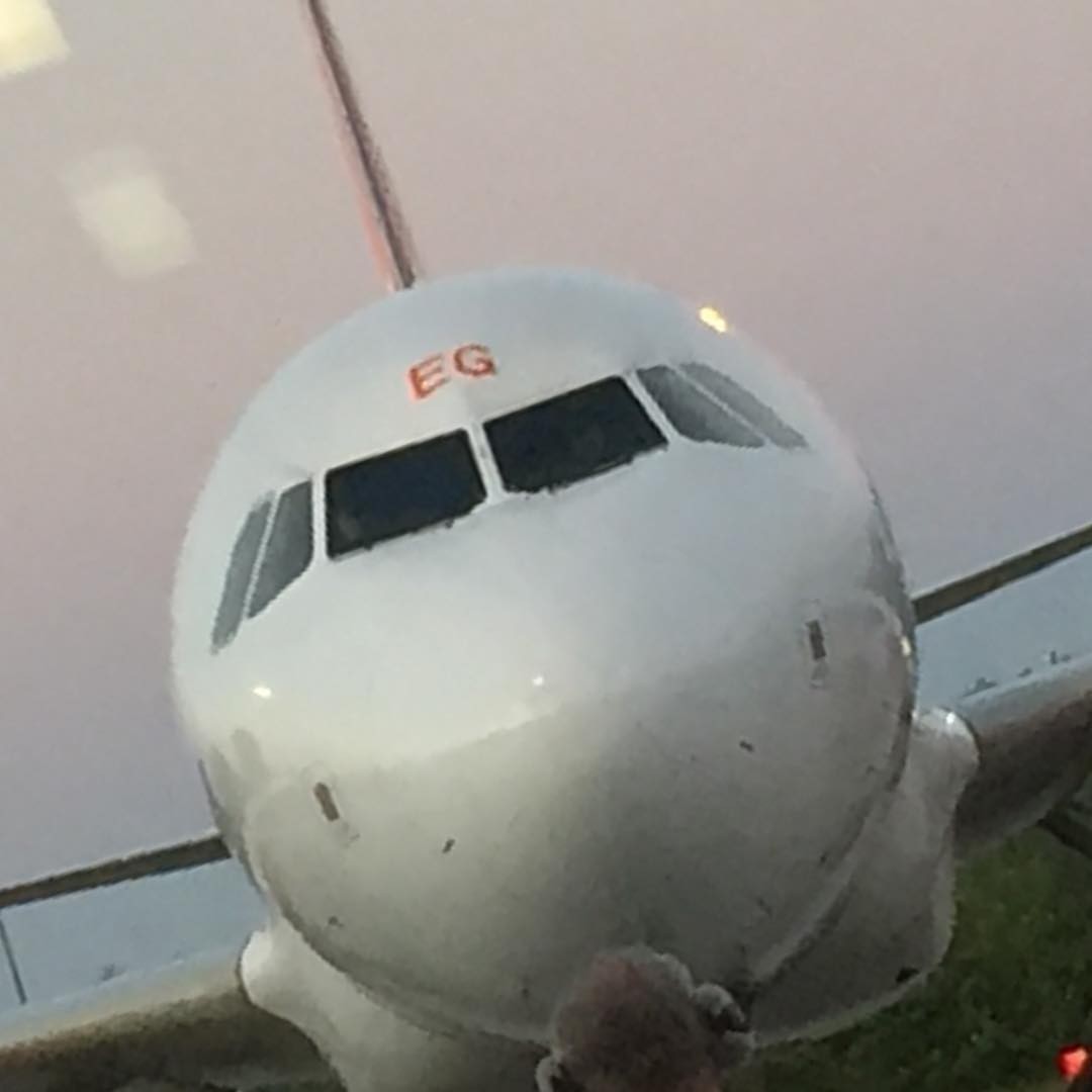 Berlin >>> London