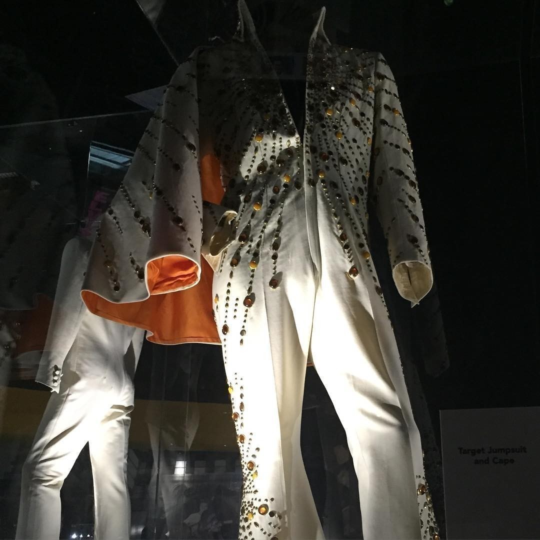 #Elvis