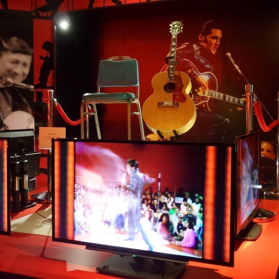 68 Comeback Special #Elvis
