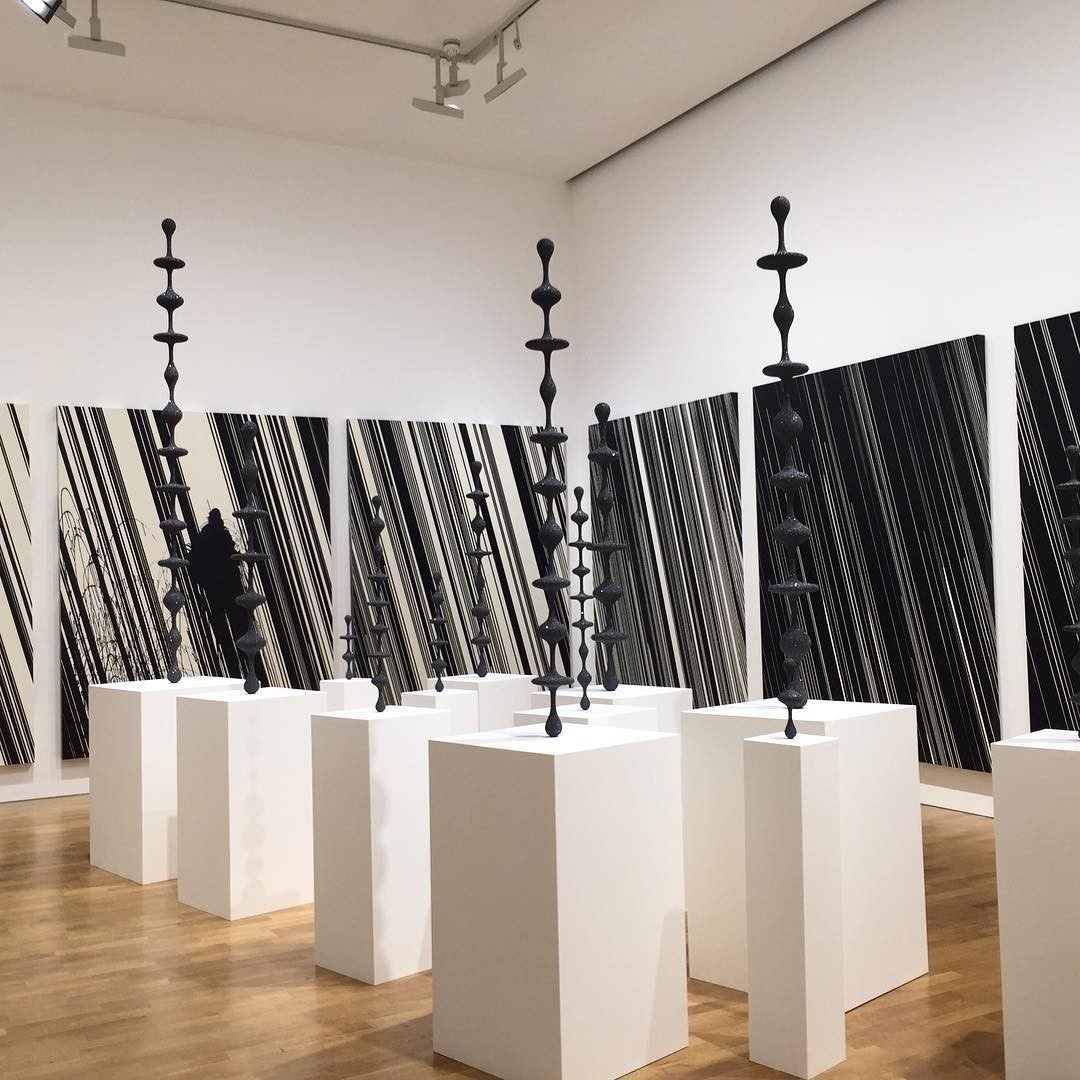 Kohei Nawa FORCE at Pace Gallery London It is an amazing experience when you glance across this installation. On the one side it feels like a fast vibration, liquid, in motion. Then you start moving your eyes across to the left and you feel slowing down,