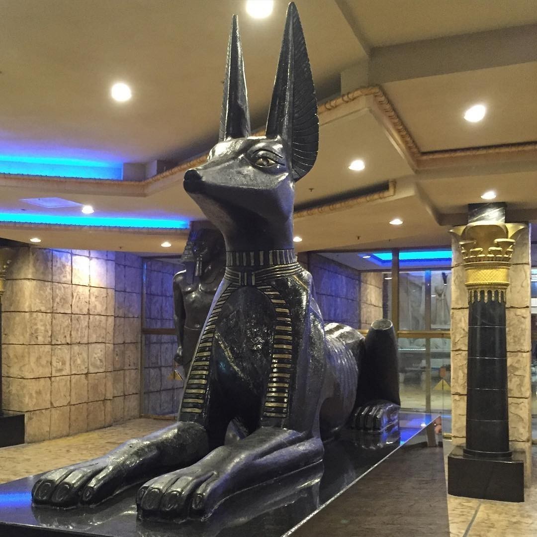 #Luxor