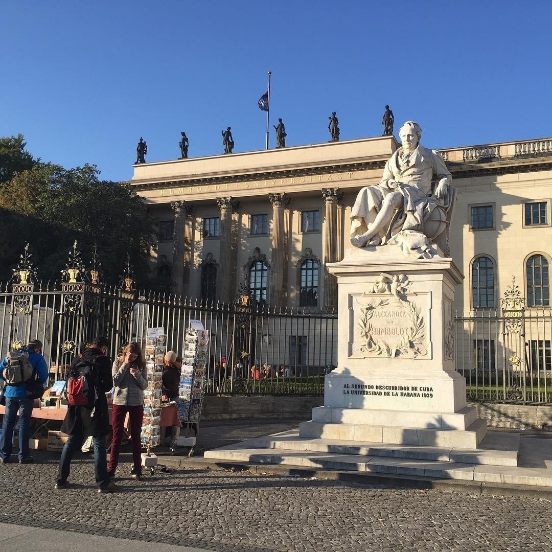 Mr Humboldt – #Berlin when the sun was still shining