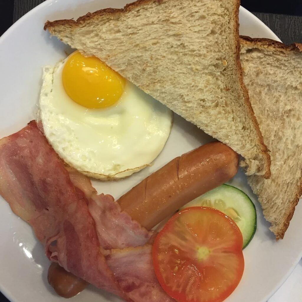 Going for the british heritage this morning. #HongKong