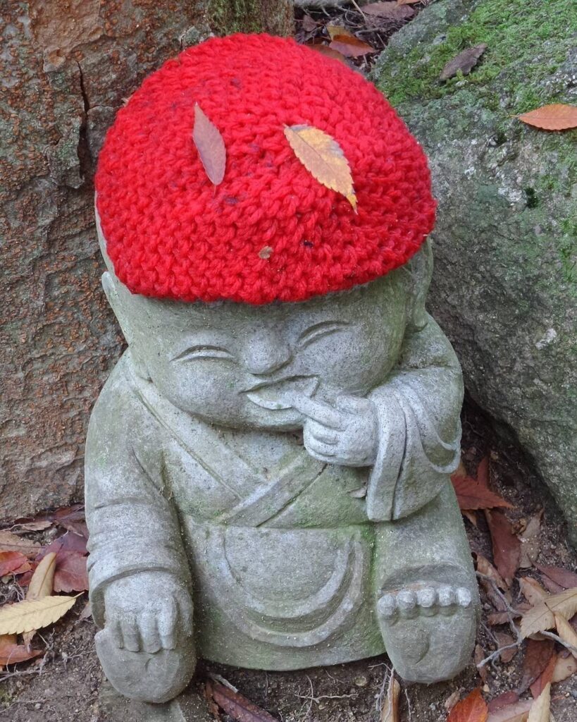 The little men were all wearing hats 😀