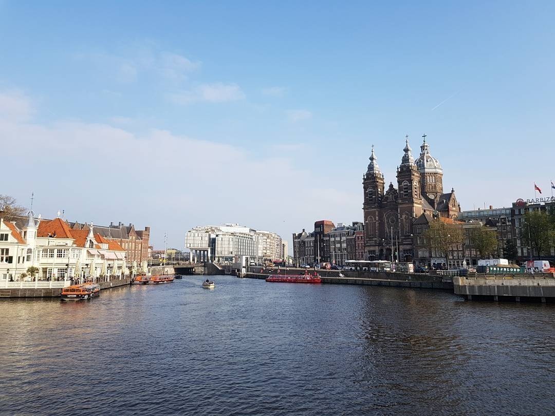 #Amsterdam – that’s what the weather forecast calls chilly and cloudy ….