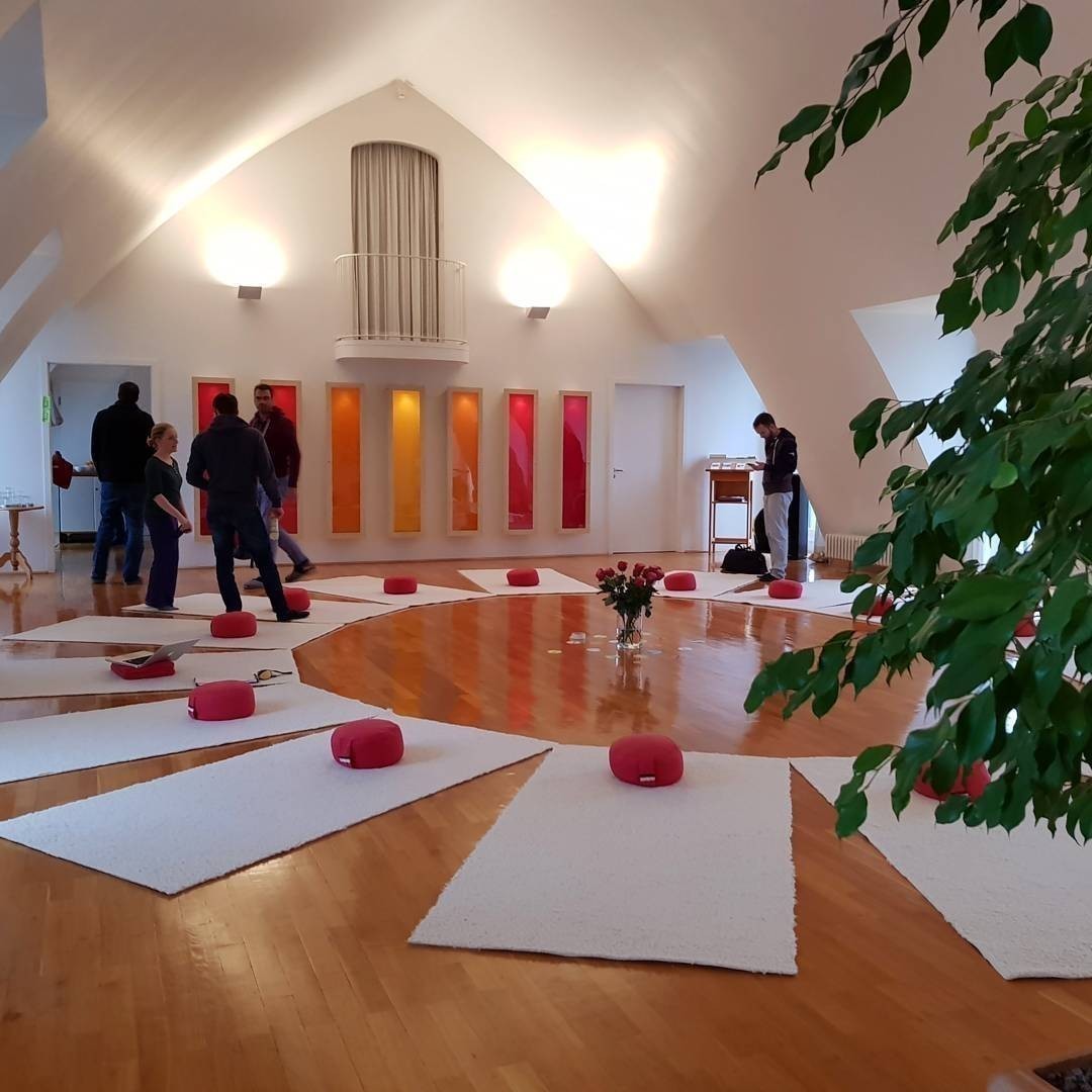 Cool Location: Zen Shiatsu school in Wilmersdorf Berlin. . Mindfulness workshop sponsored by work. Great teacher Isabella Winkler. Check her out if your interested in Mindfulness teaching in Berlin and Germany.