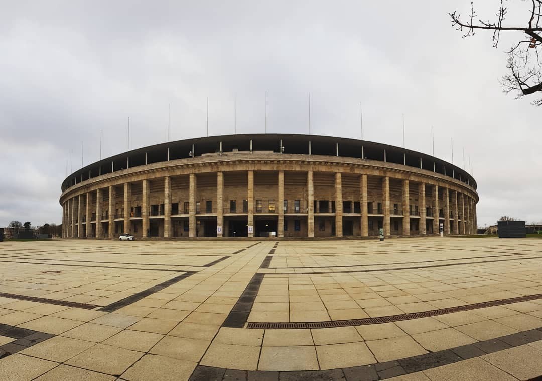 No boredom at this working place: today: a visit to the #Olympiastadion