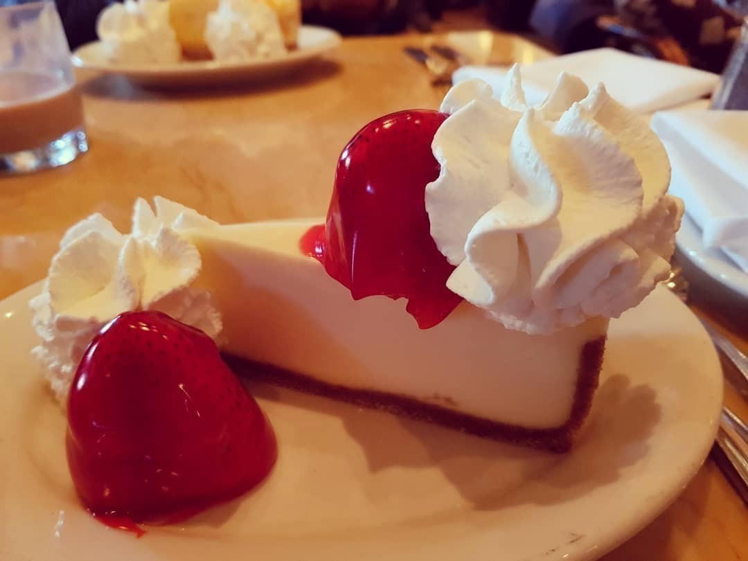 No trip to the US without #CheeseCakeFactory