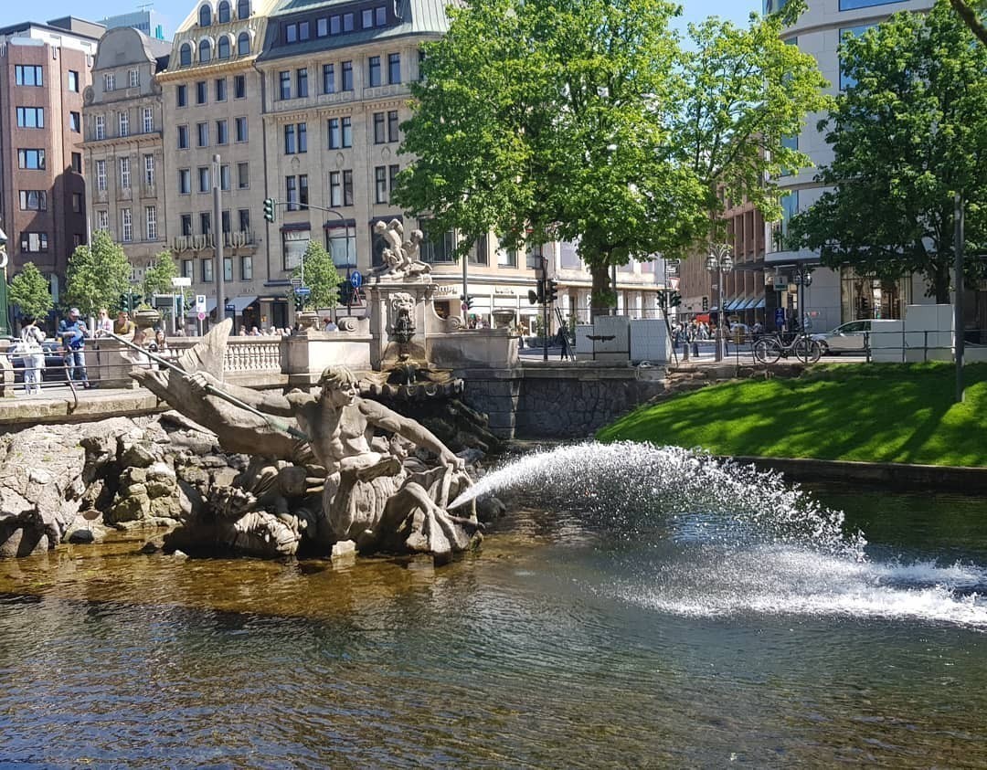 #Düsseldorf