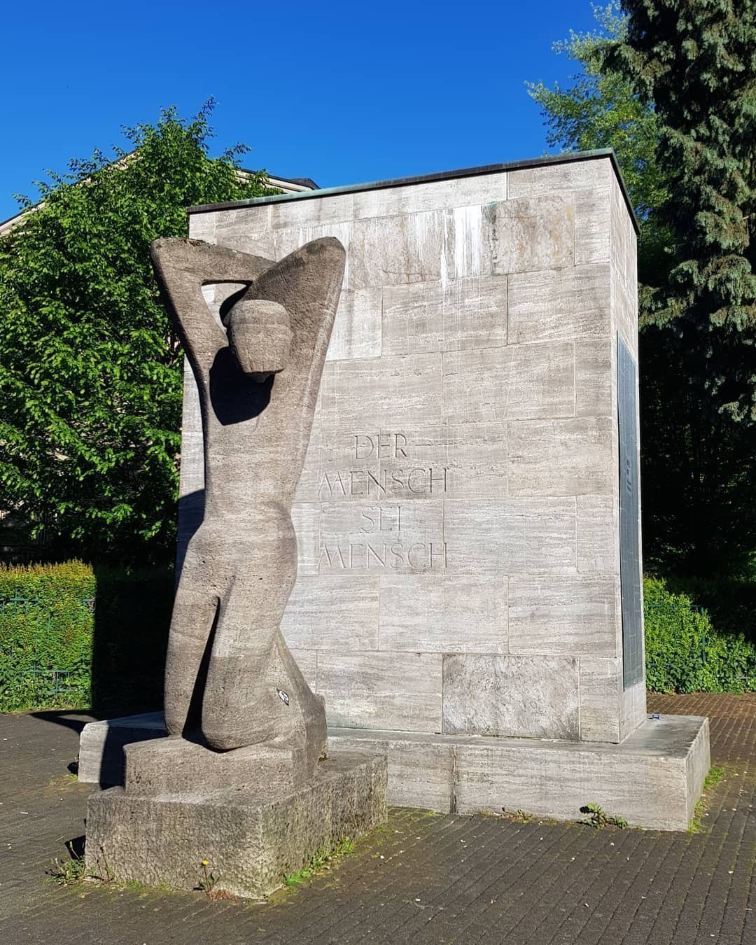 Der Mensch sei Mensch #Wuppertal