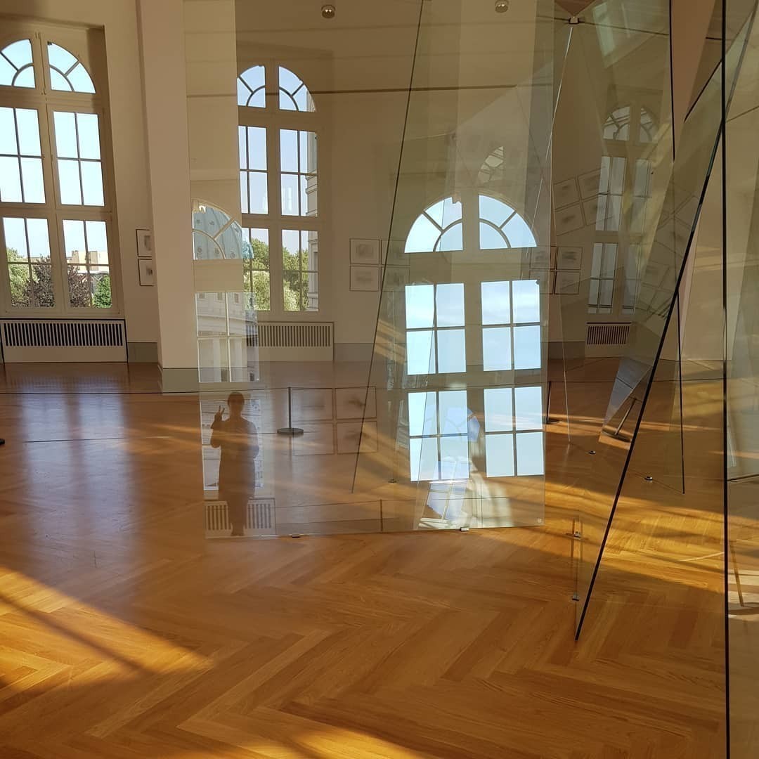 Selfie in Gerhard Richter’s artwork 😁👋