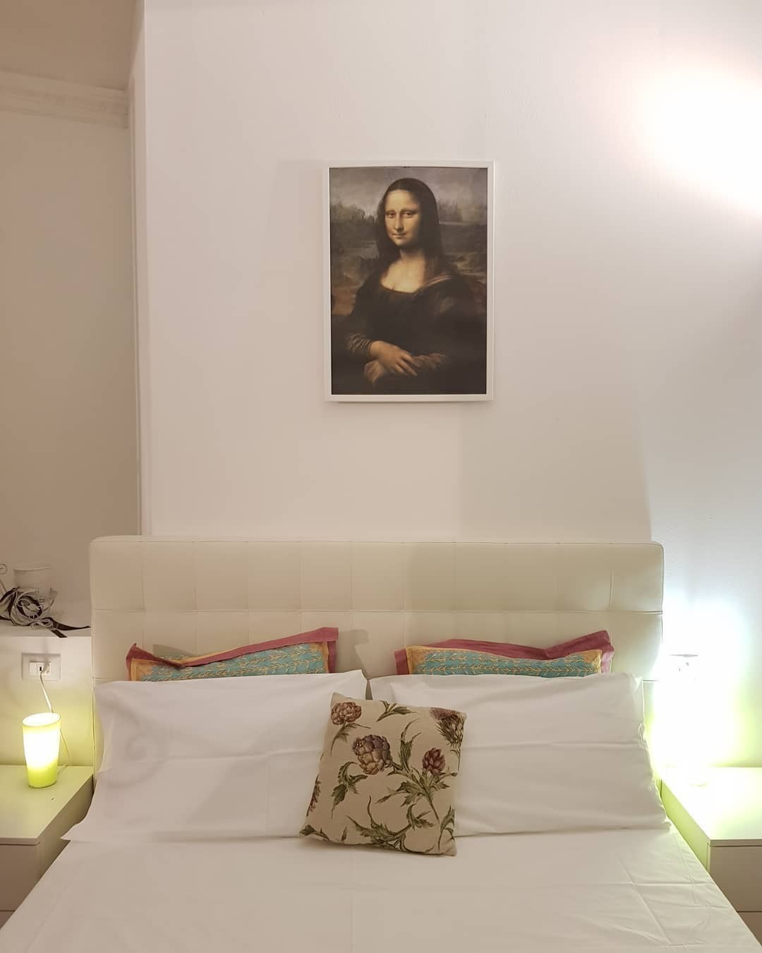 We are sleeping with the #MonaLisa tonight 😁