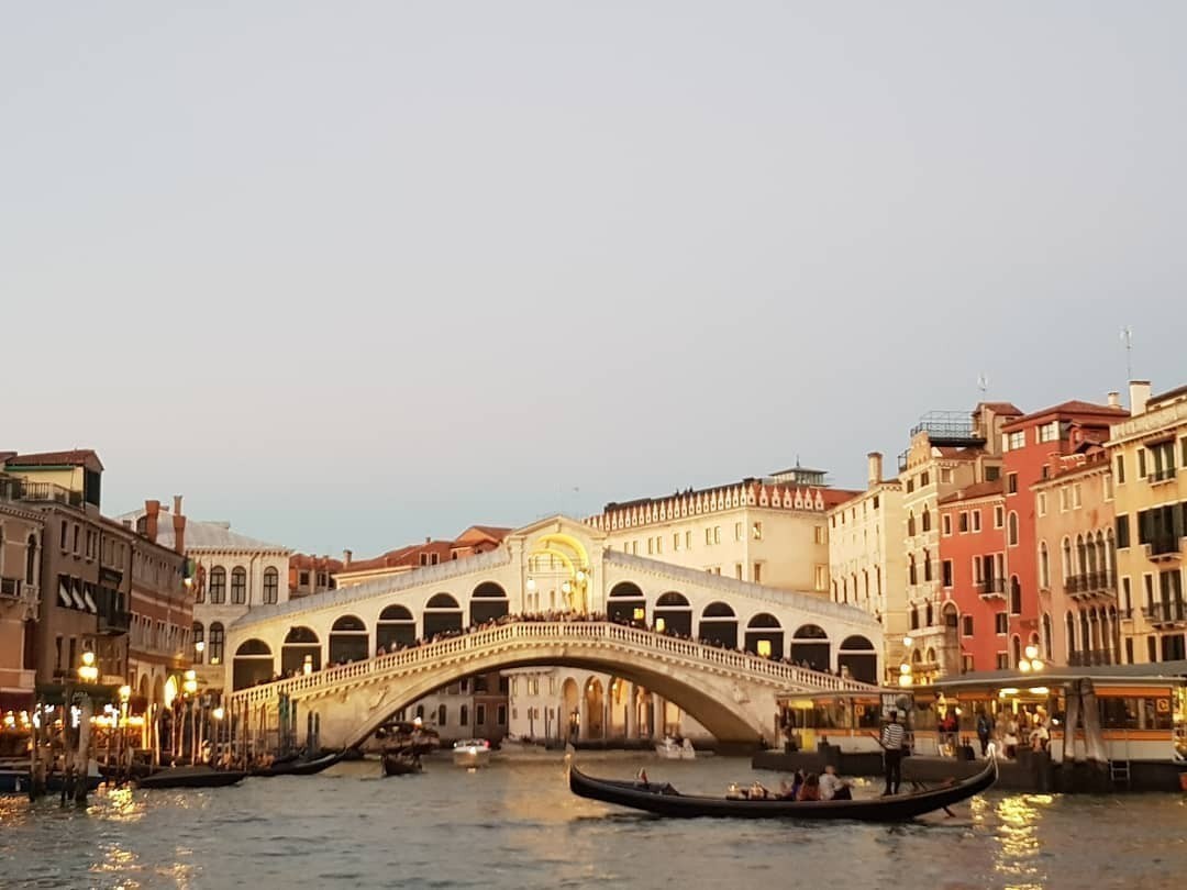 From a bridge to a bridge: #PonteVecchio