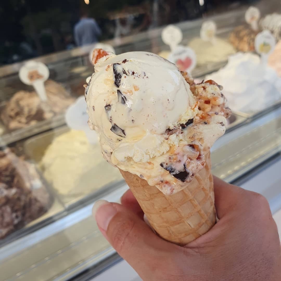 What would an Italian weekend 🇮🇹 be without Italian Ice cream?!