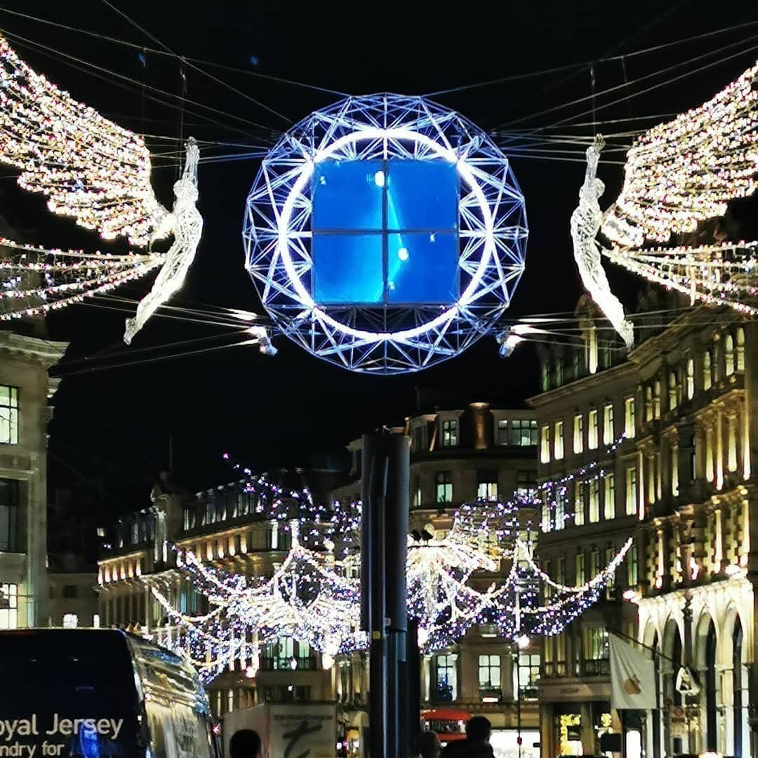 Christmas Lights in #London 🎅