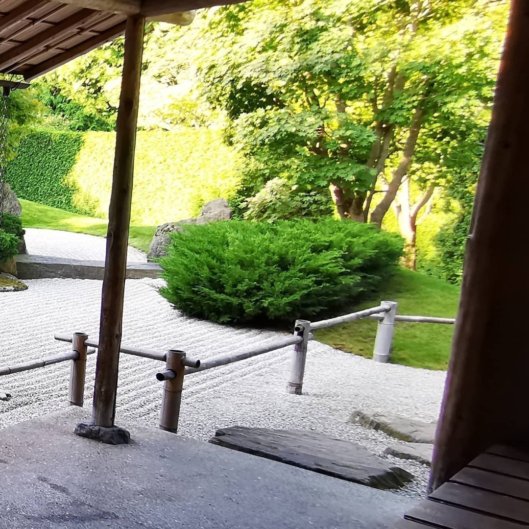 Love visiting Gardens of the World in Berlin with their variety of themed Gardens from Japan, China, Korea, Italy, England, the Orient and many more.