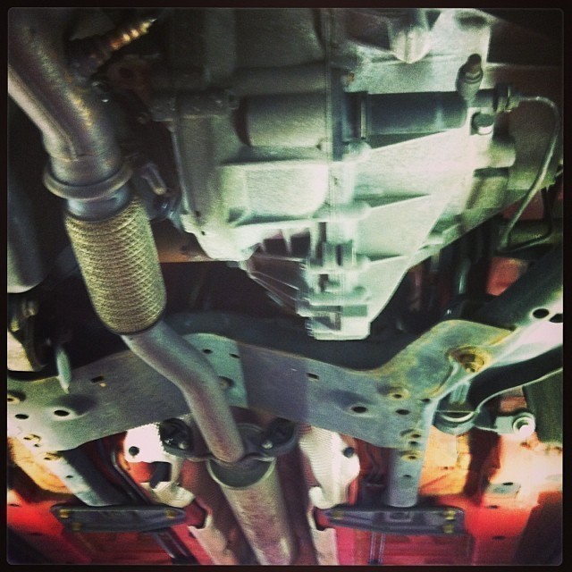 My car kindly showed me it’s bottom today #mini