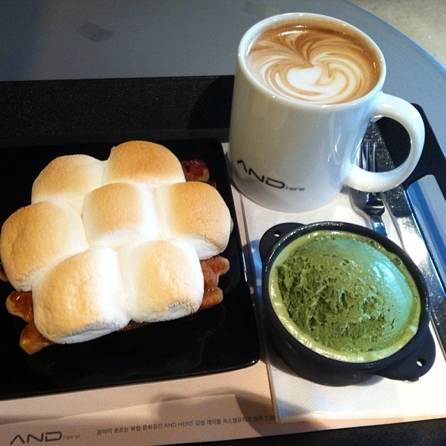 So what do you think? This is cool, ey? Marshmallow waffle with green tea ice cream #ANDhere