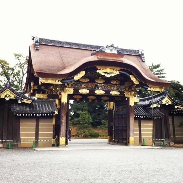 This gate is amazing: The karamon main gate to Ninomaru Palace. #kyoto