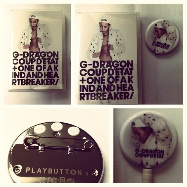 This is so cool. It’s a button but has music integrated. You put your headphones in and off you go dancing down the street. Ideally with a selection of buttons on your bag or jacket so you can change the soundtrack :) it’s called “Playbutton”