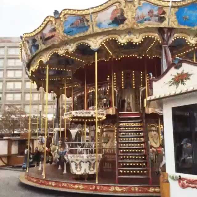 [Video] Berlin Oktoberfest by ricarda8888 on @phhhoto