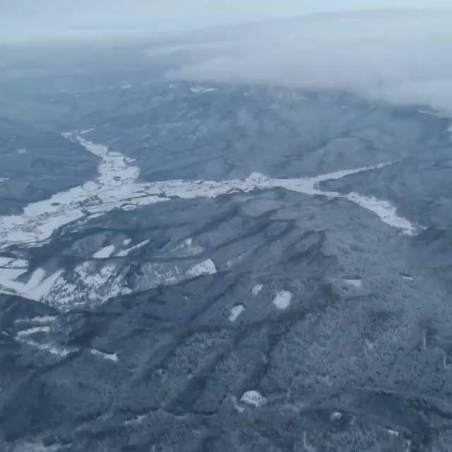 [Video] Hokkaido from up in the air. #Japan