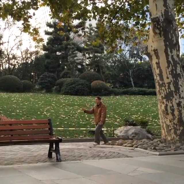 [Video] Taiji | Tai Chi in a local park in #Shanghai