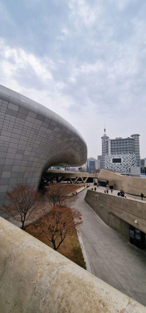 #DDP Dongdaemun Design Plaza #Seoul