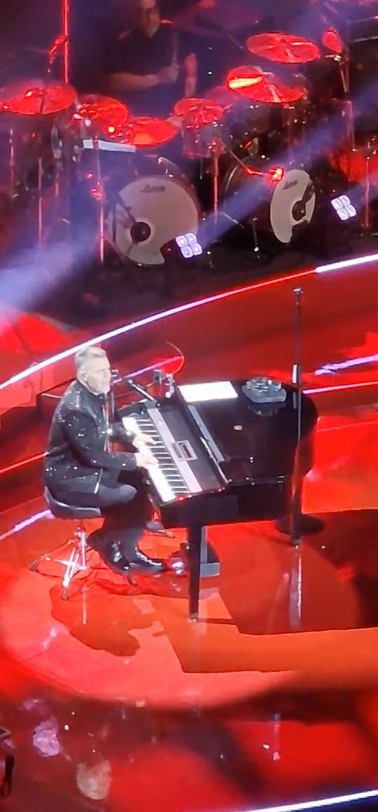 [Video] Off to Royal Albert Hall to see Gary Barlow last Tuesday …