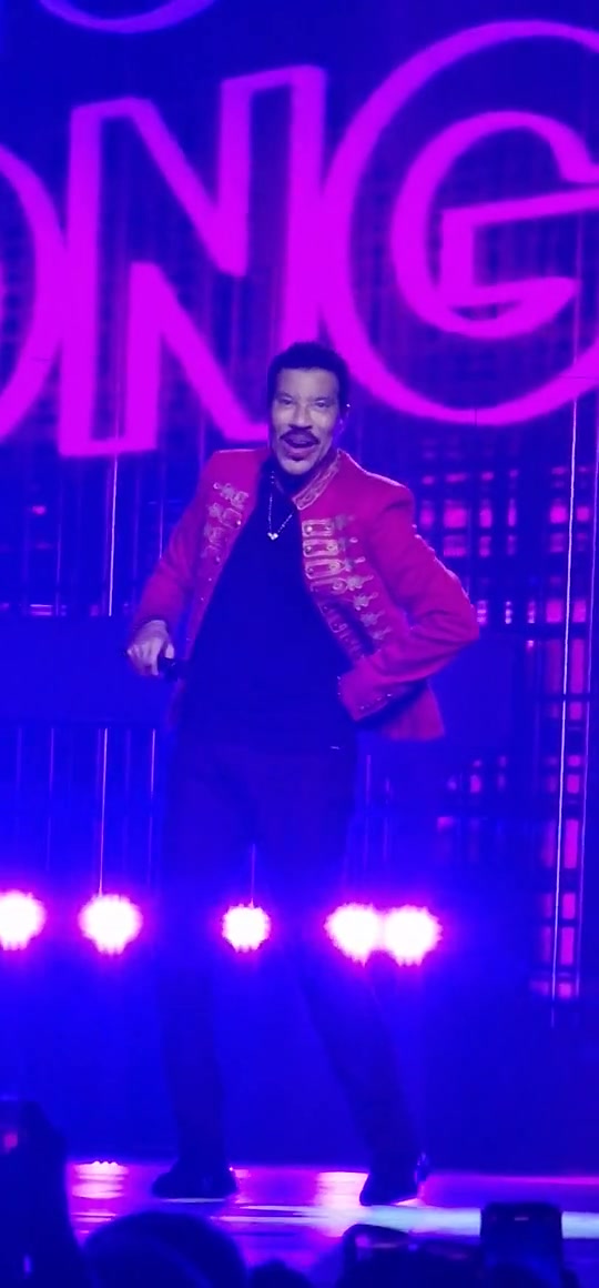 [Video] Lionel Richie in concert in Berlin