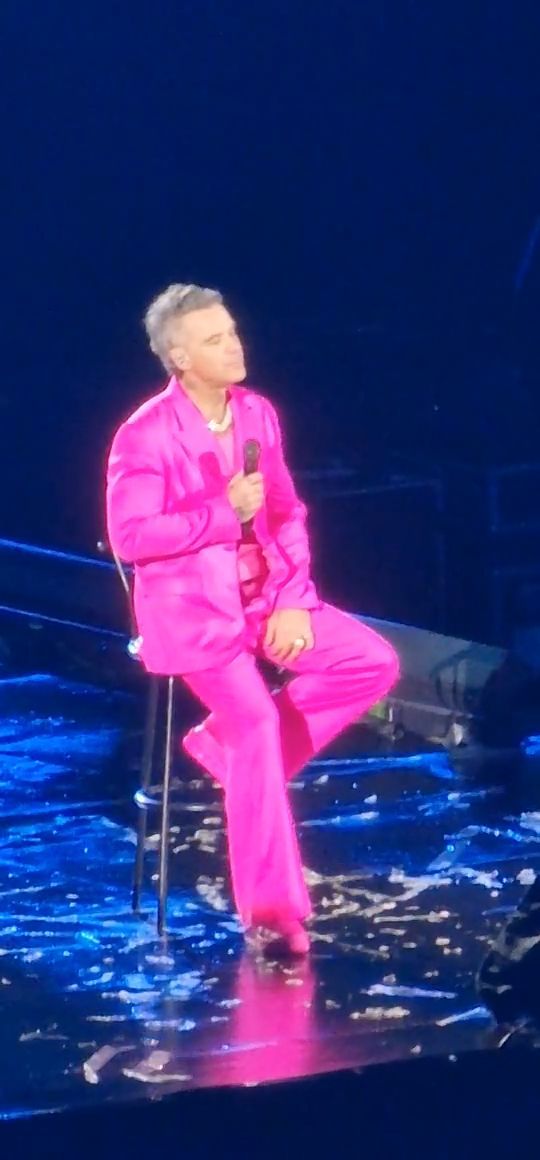 [Video] Robbie Williams in Berlin